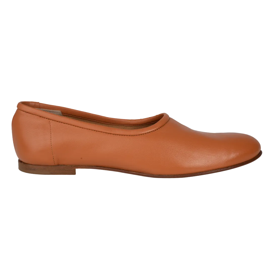 Caryl Flats