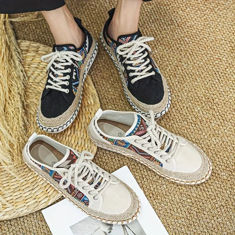 Men's Trendy Ethnic Style Low Top Skateboard Shoes, Comfy Non Slip Breathable Lace Up Sneakers for Men's Outdoor Activities