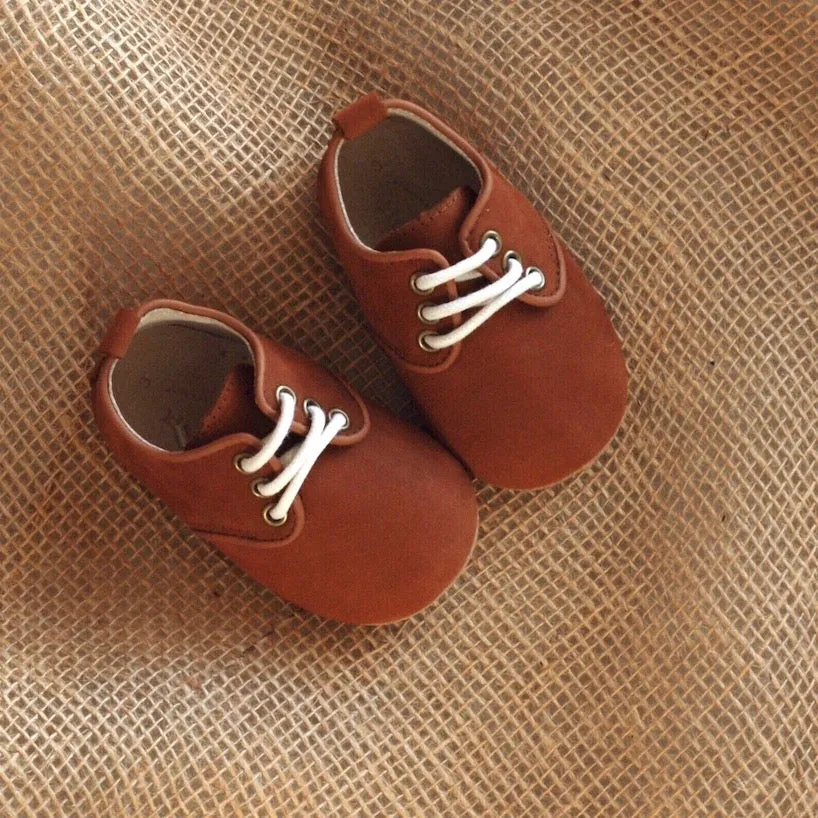 Oxford Walnut Brown (Baby)