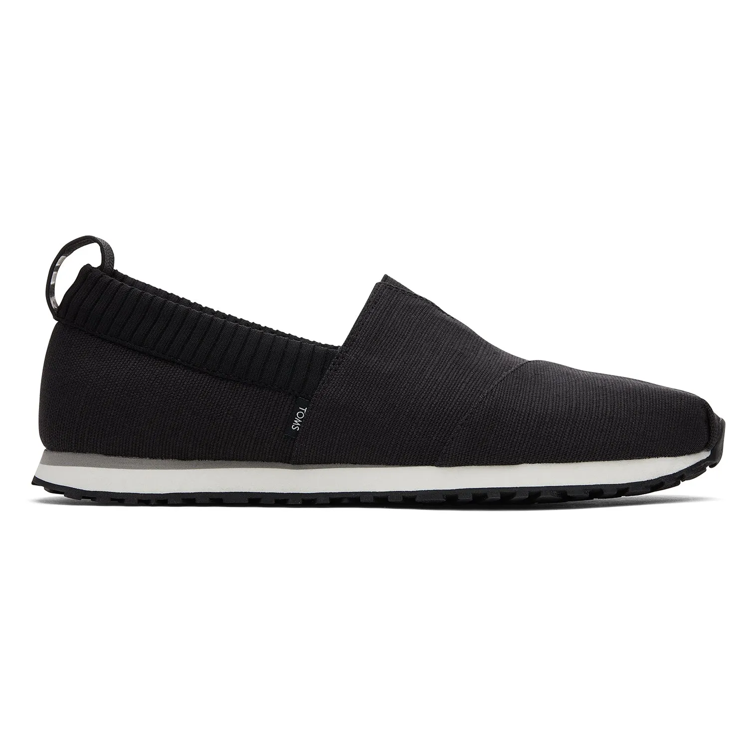 Resident Deep Black Walking Shoes