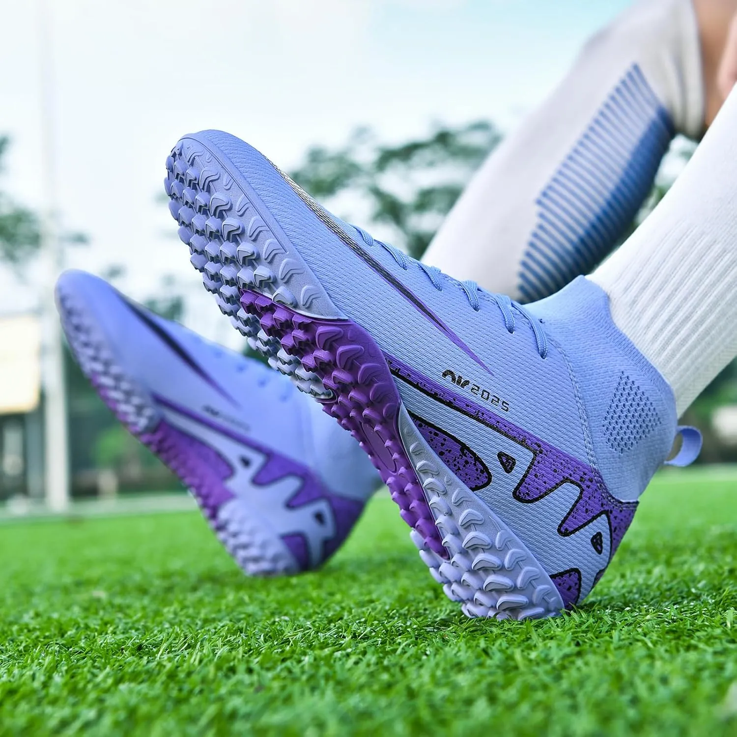 Turf Mens High-Top Soccer Cleats Womens Football Shoes for Boys Girls Beginners Lightweight Youth Professional Indoor Outdoor Black Purple Pink Beige